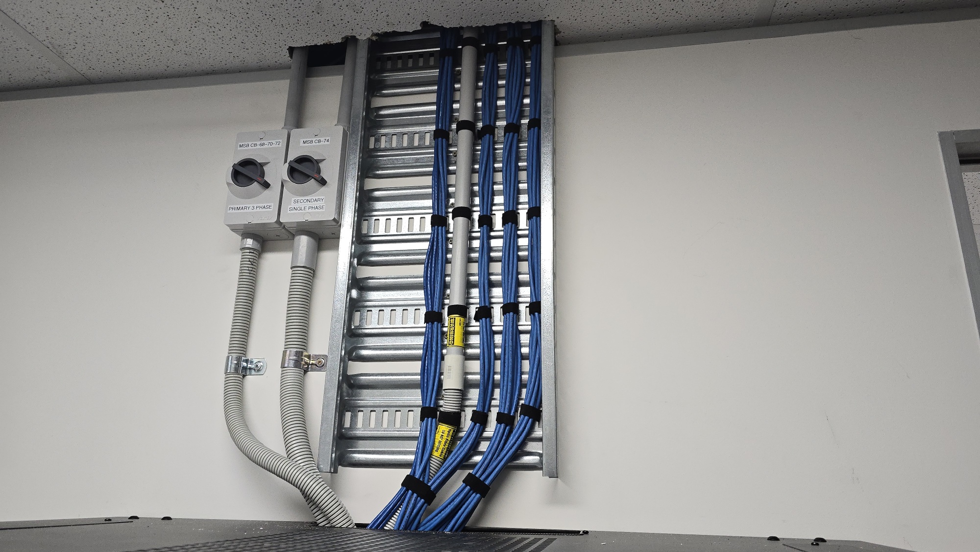 Vertiv cabinet with structured cabling installation