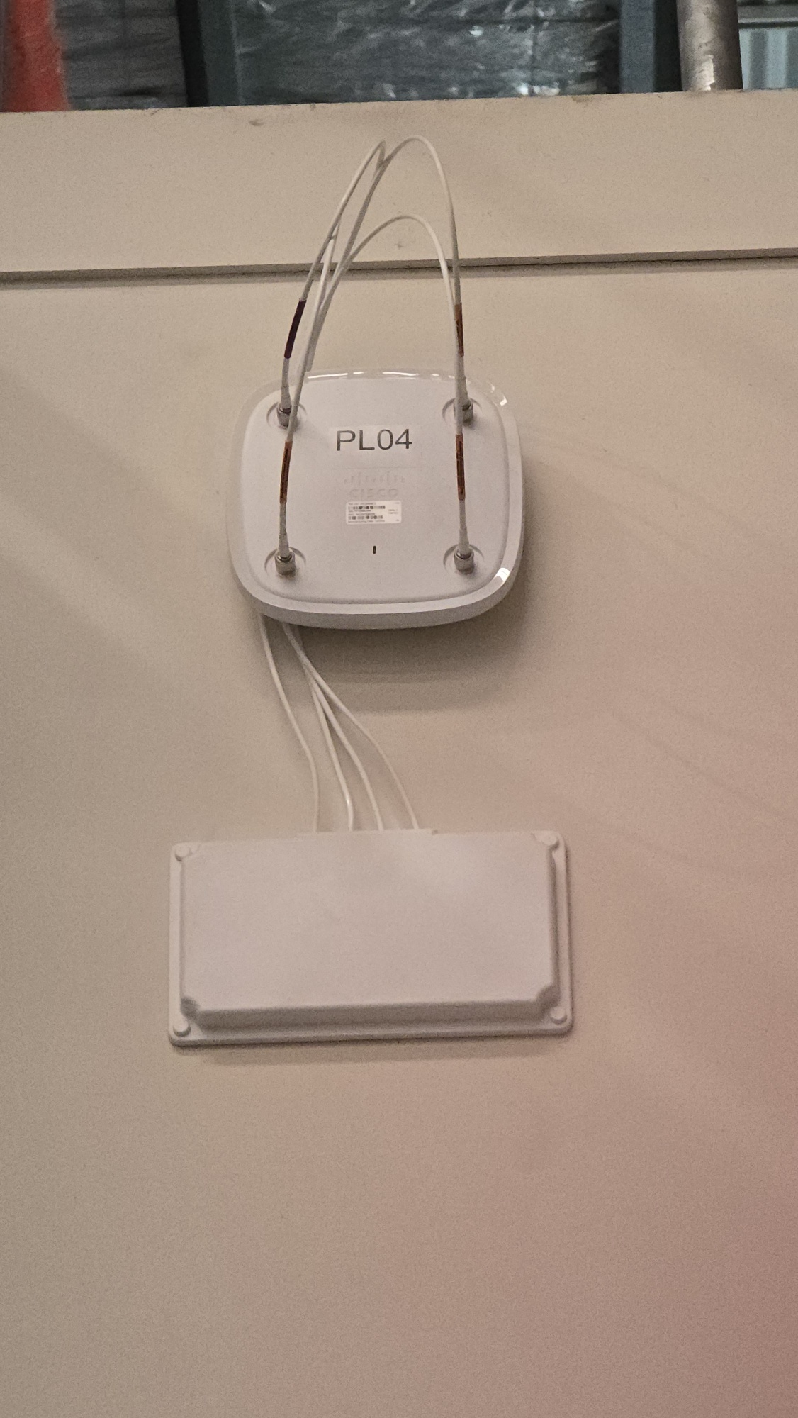 PL04 Access Point